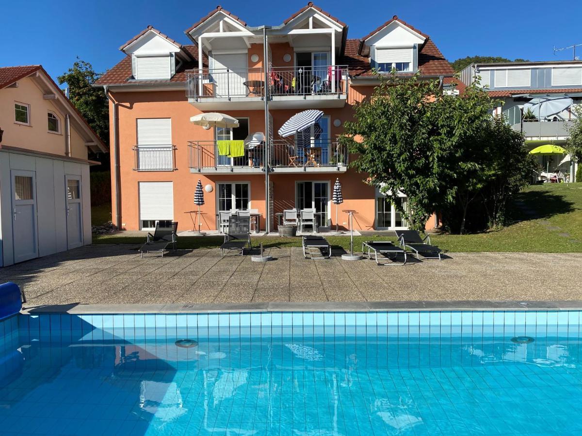 Die Seeblume - Ferienwohnung Mit Pool Und Seeblick Bodman-Ludwigshafen Ngoại thất bức ảnh