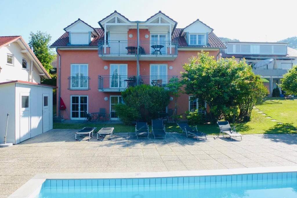 Die Seeblume - Ferienwohnung Mit Pool Und Seeblick Bodman-Ludwigshafen Ngoại thất bức ảnh