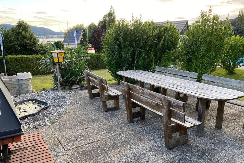 Die Seeblume - Ferienwohnung Mit Pool Und Seeblick Bodman-Ludwigshafen Ngoại thất bức ảnh
